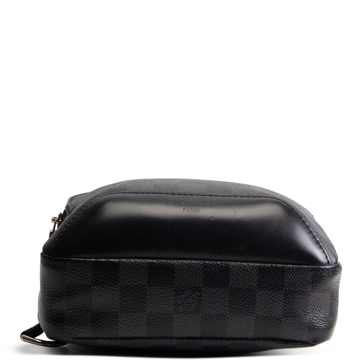 LOUIS VUITTON Damier Graphite Avenue Sling