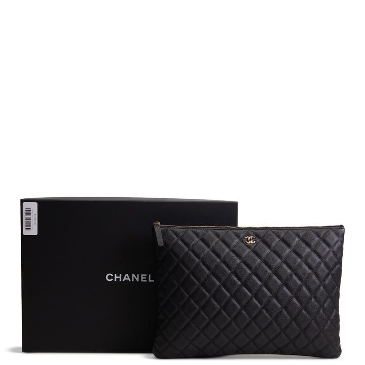CHANEL Caviar Large O-Case - Black