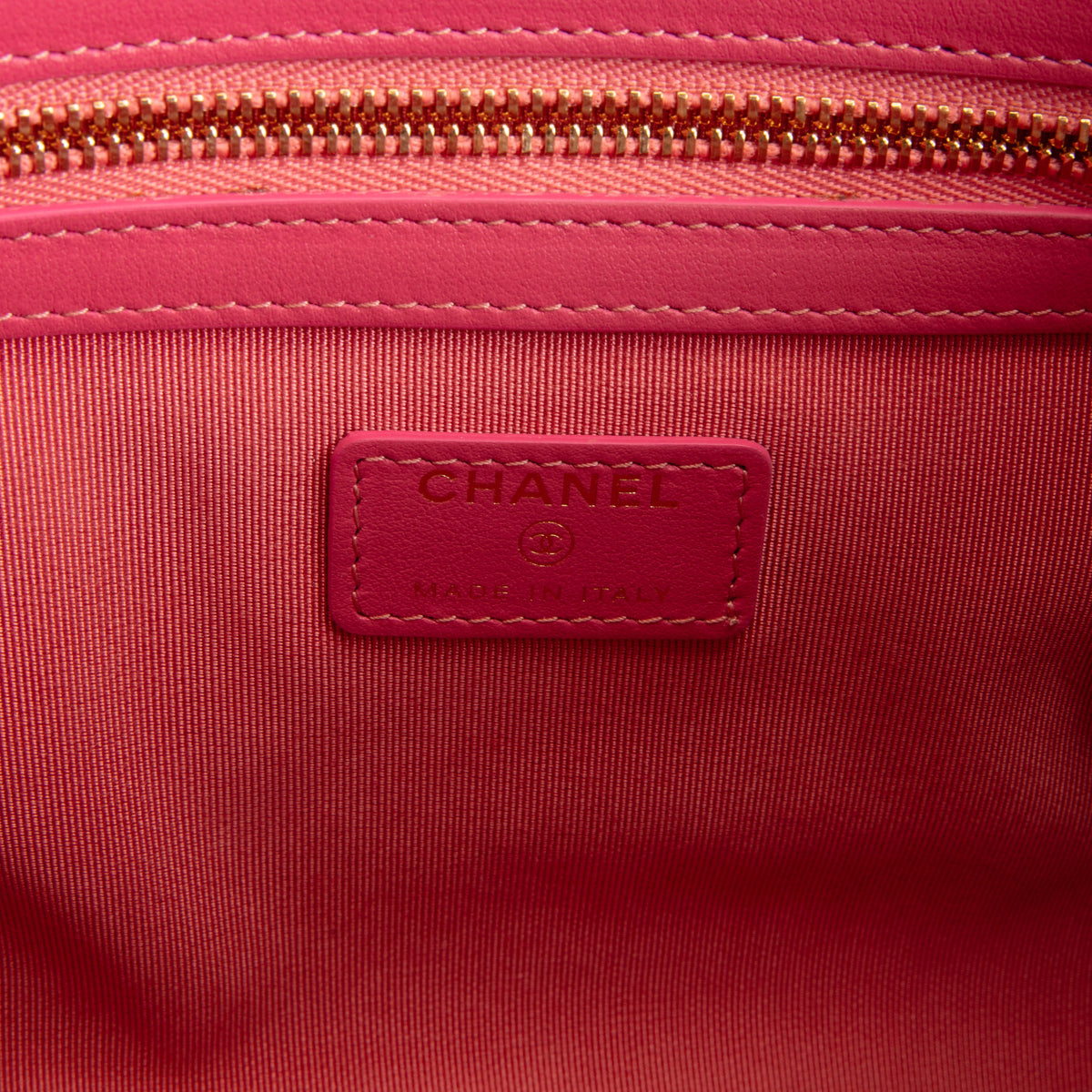 CHANEL Tweed Chanel 19 Cosmetic Case - Coral/Pink