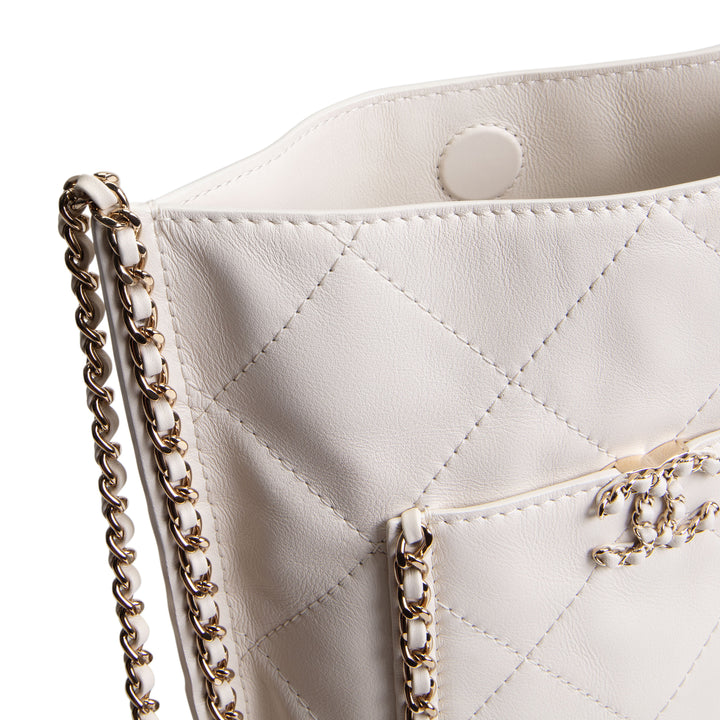 CHANEL Flat Shopping Tote