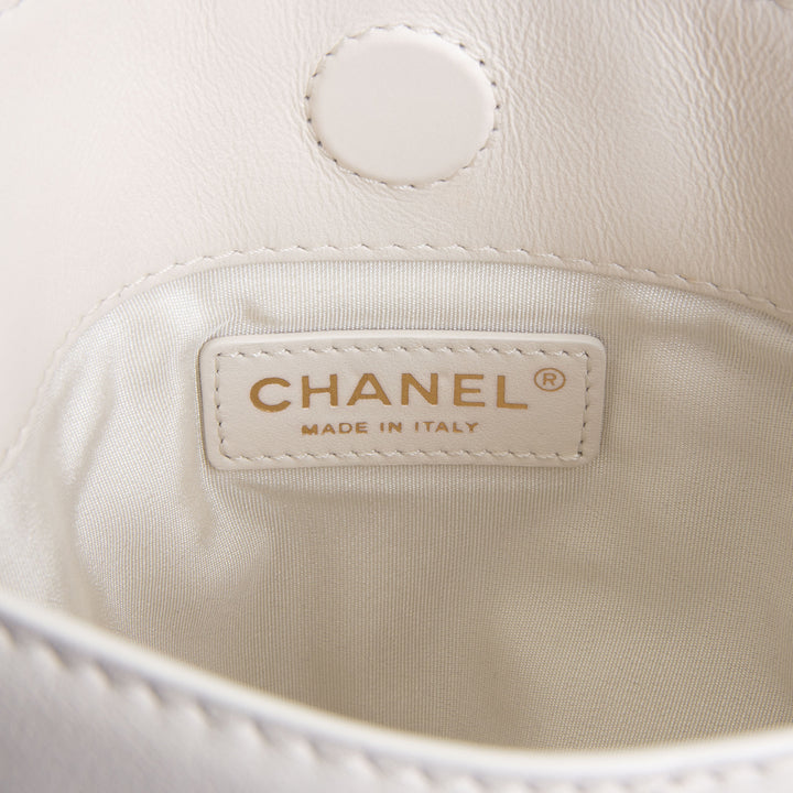CHANEL Flat Shopping Tote
