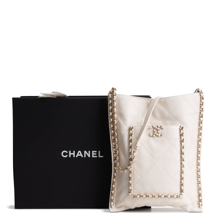 CHANEL Flat Shopping Tote