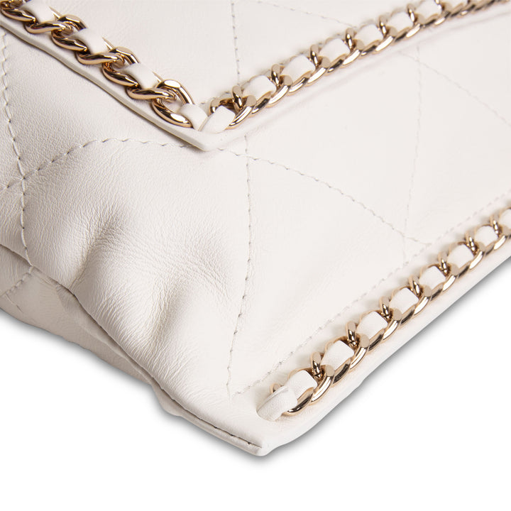 CHANEL Flat Shopping Tote