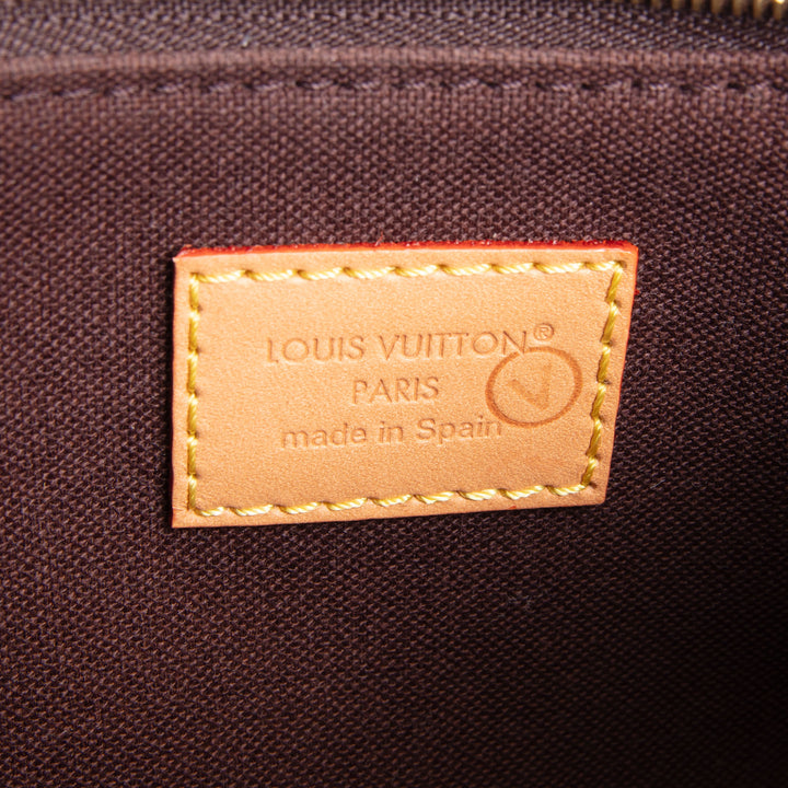 LOUIS VUITTON Monogram Pochette Liv