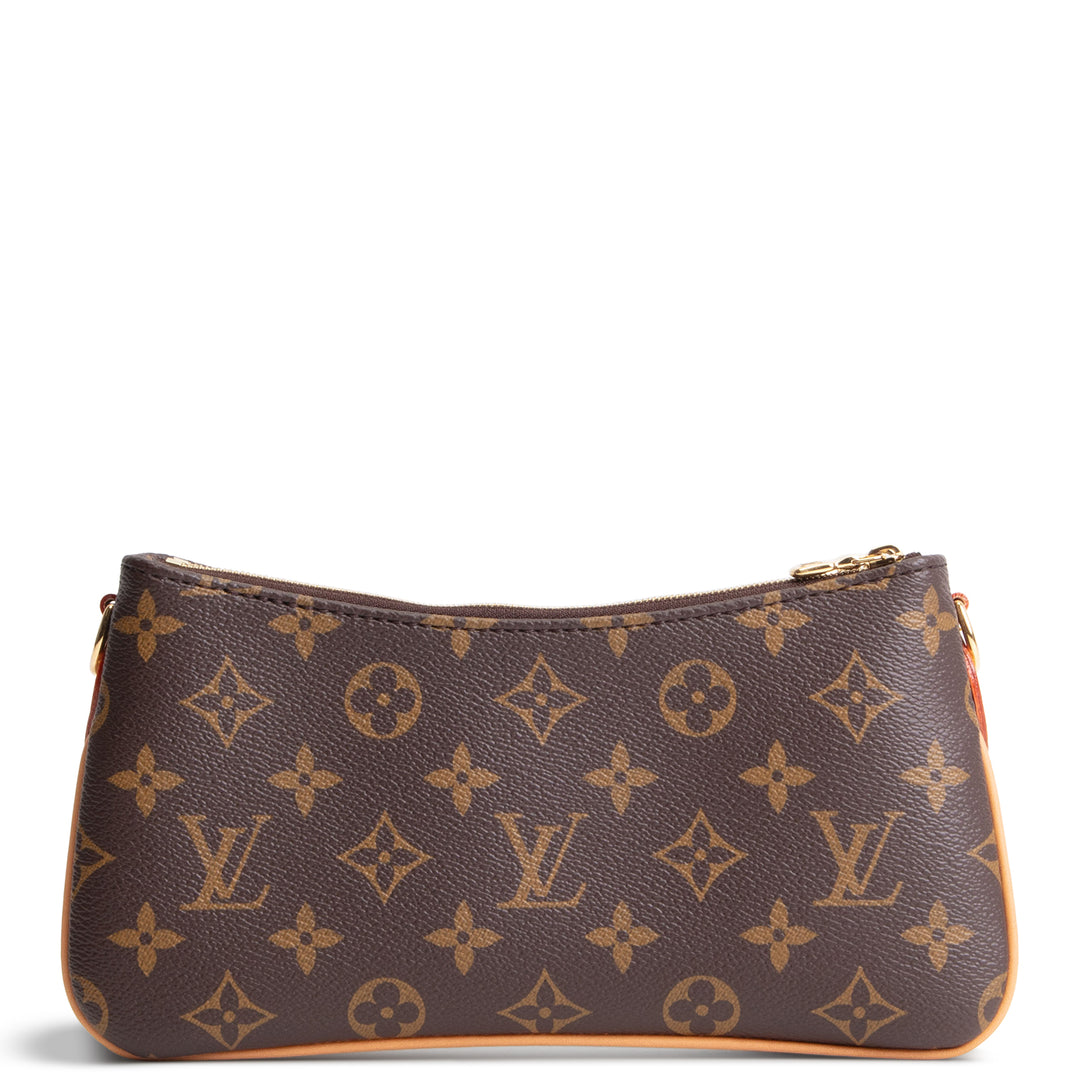 LOUIS VUITTON Monogram Pochette Liv