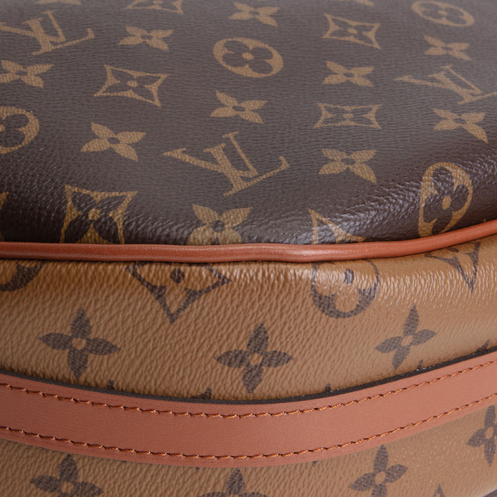 LOUIS VUITTON Loop Hobo Reverse Monogram