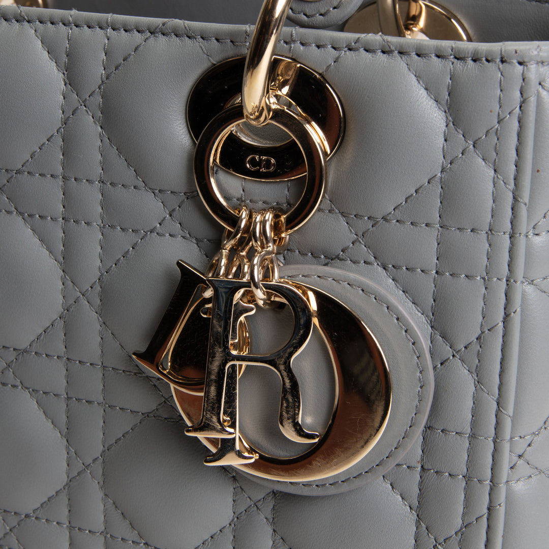 DIOR Cannage Medium Lady Dior