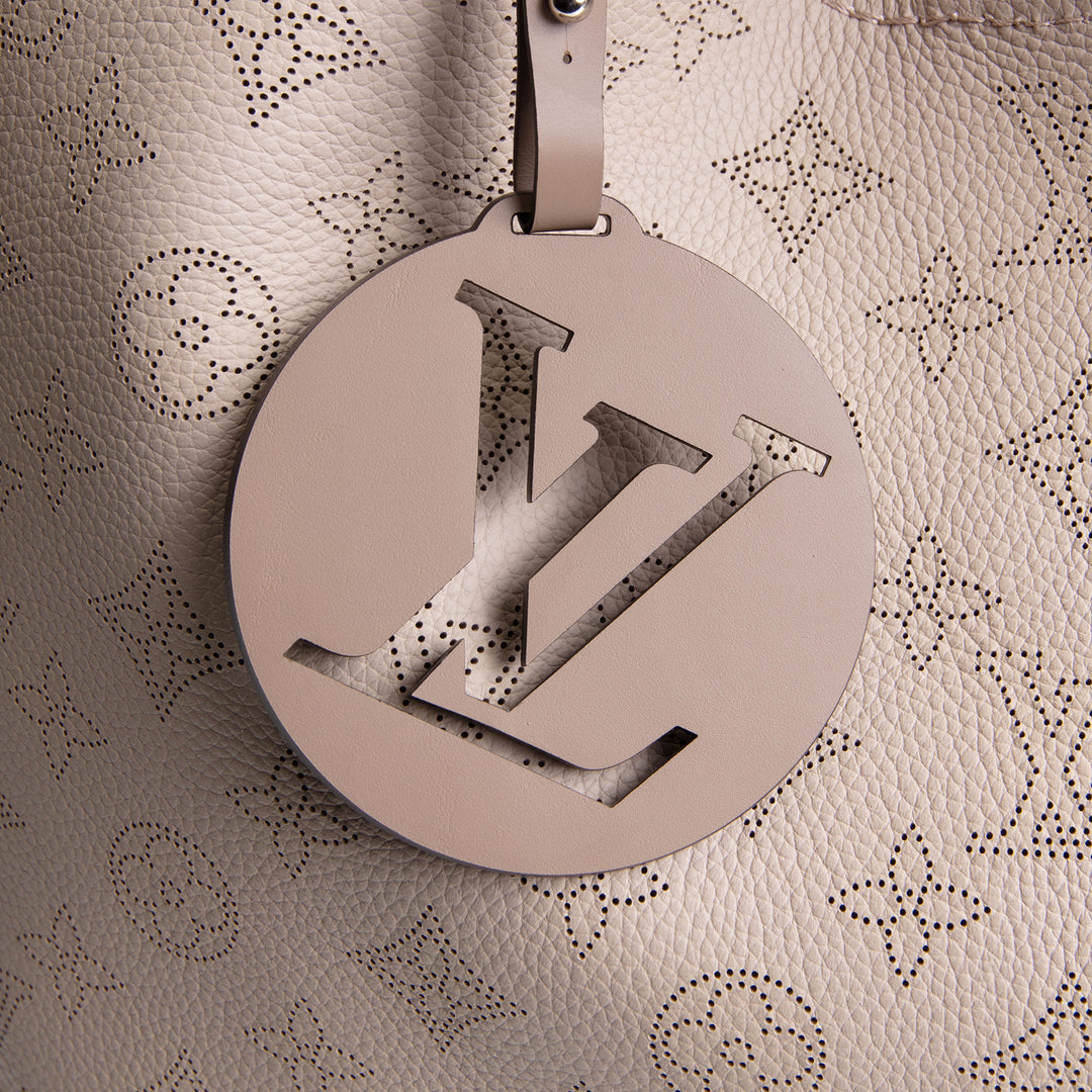 LOUIS VUITTON Monogram Mahina Carmel Hobo - Turtledove