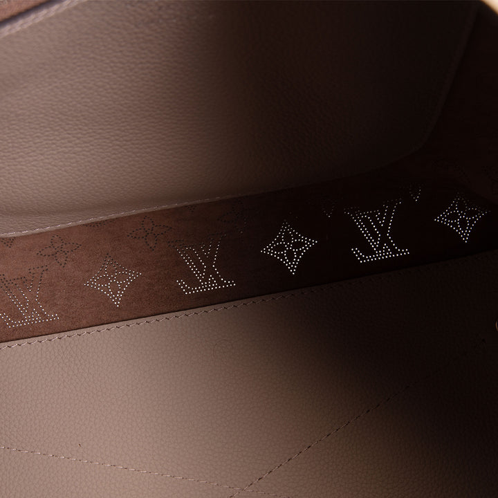 LOUIS VUITTON Monogram Mahina Carmel Hobo - Turtledove