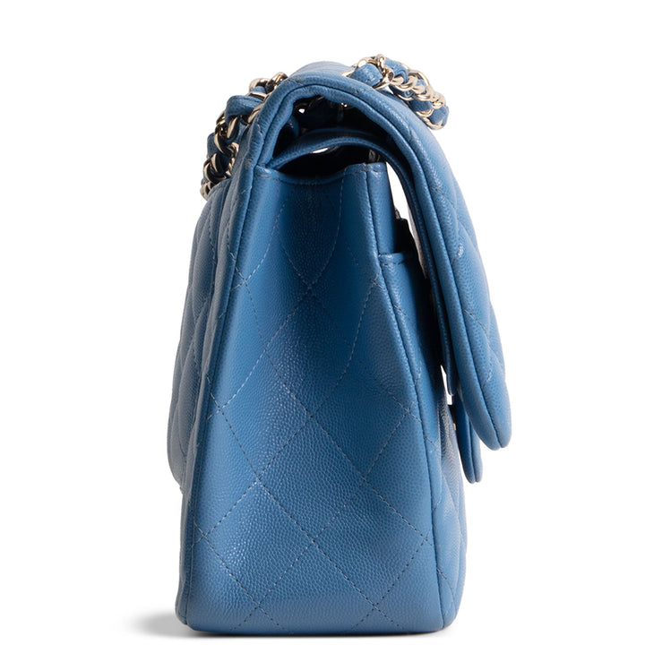 CHANEL Quilted Caviar Jumbo Double Flap