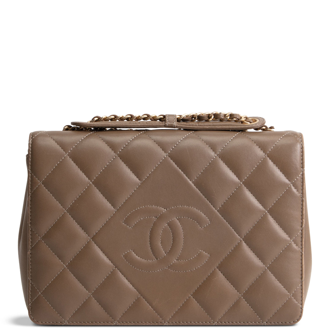 CHANEL Diamond CC Flap
