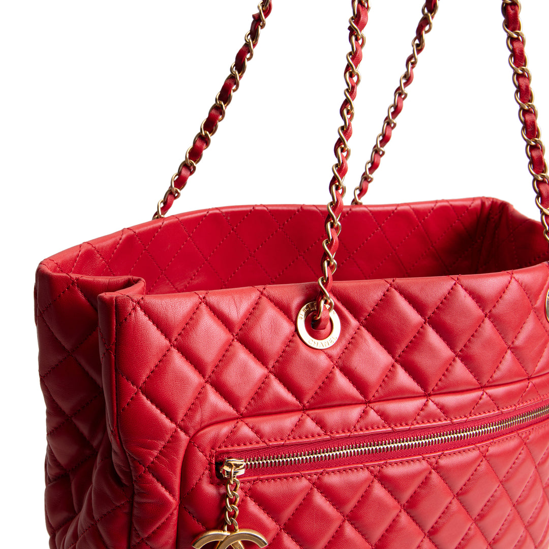 CHANEL Quilted CC Shoulder Tote- Red OUTLET FINAL SALE