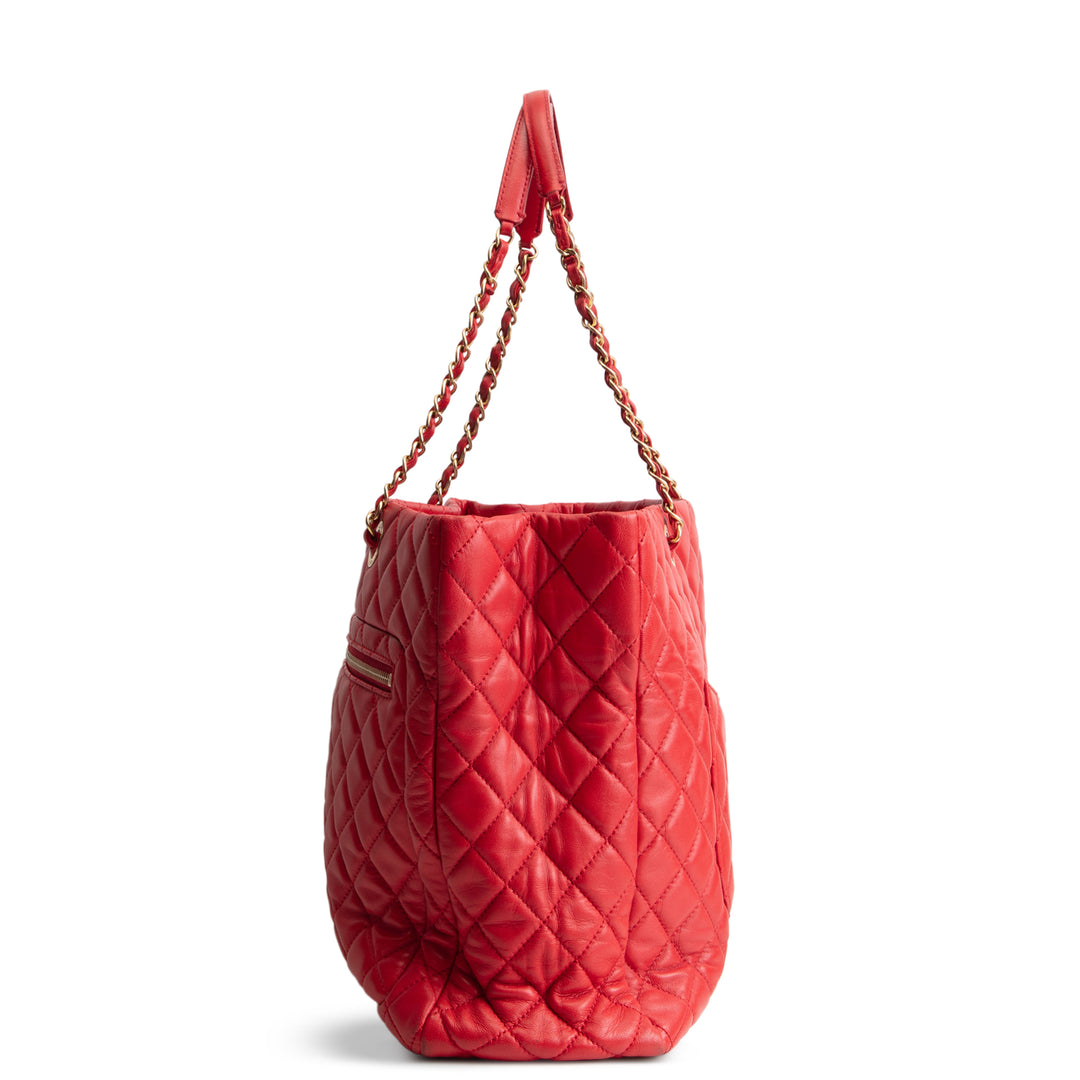 CHANEL Quilted CC Shoulder Tote- Red OUTLET FINAL SALE