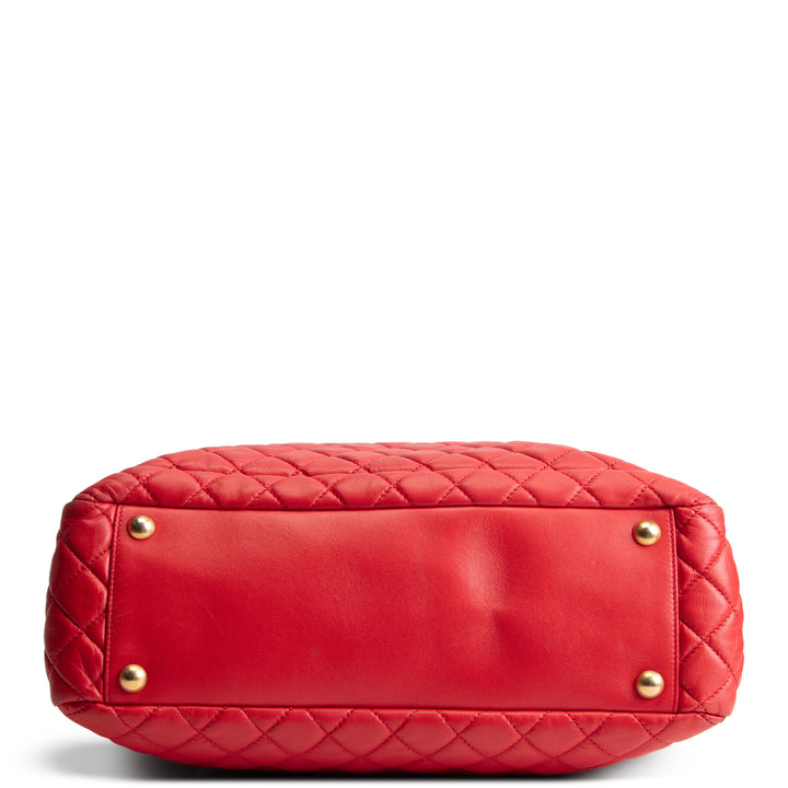 CHANEL Quilted CC Shoulder Tote- Red OUTLET FINAL SALE