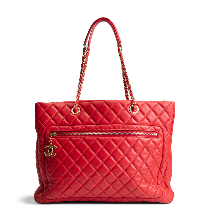 CHANEL Quilted CC Shoulder Tote- Red OUTLET FINAL SALE