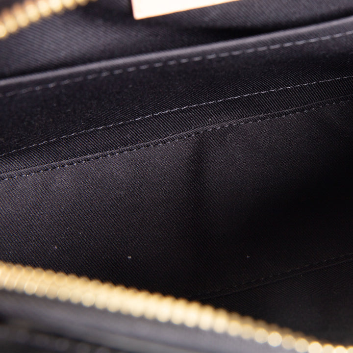 LOUIS VUITTON Monogram Vernis Santa Monica Shoulder Bag - Black