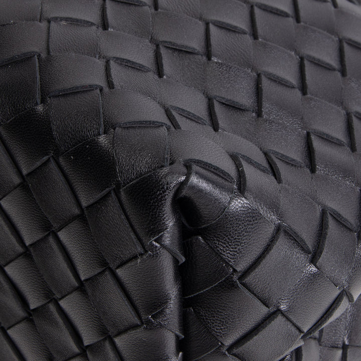 BOTTEGA VENETA Medium Intrecciato Andiamo - Black
