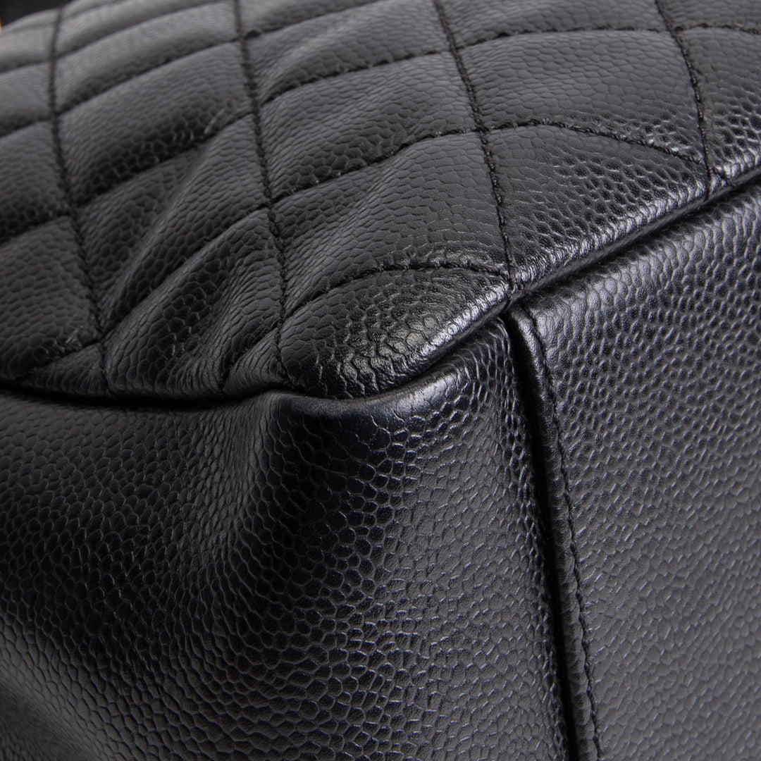 CHANEL Caviar Quilted Grand Shopping Tote - Black