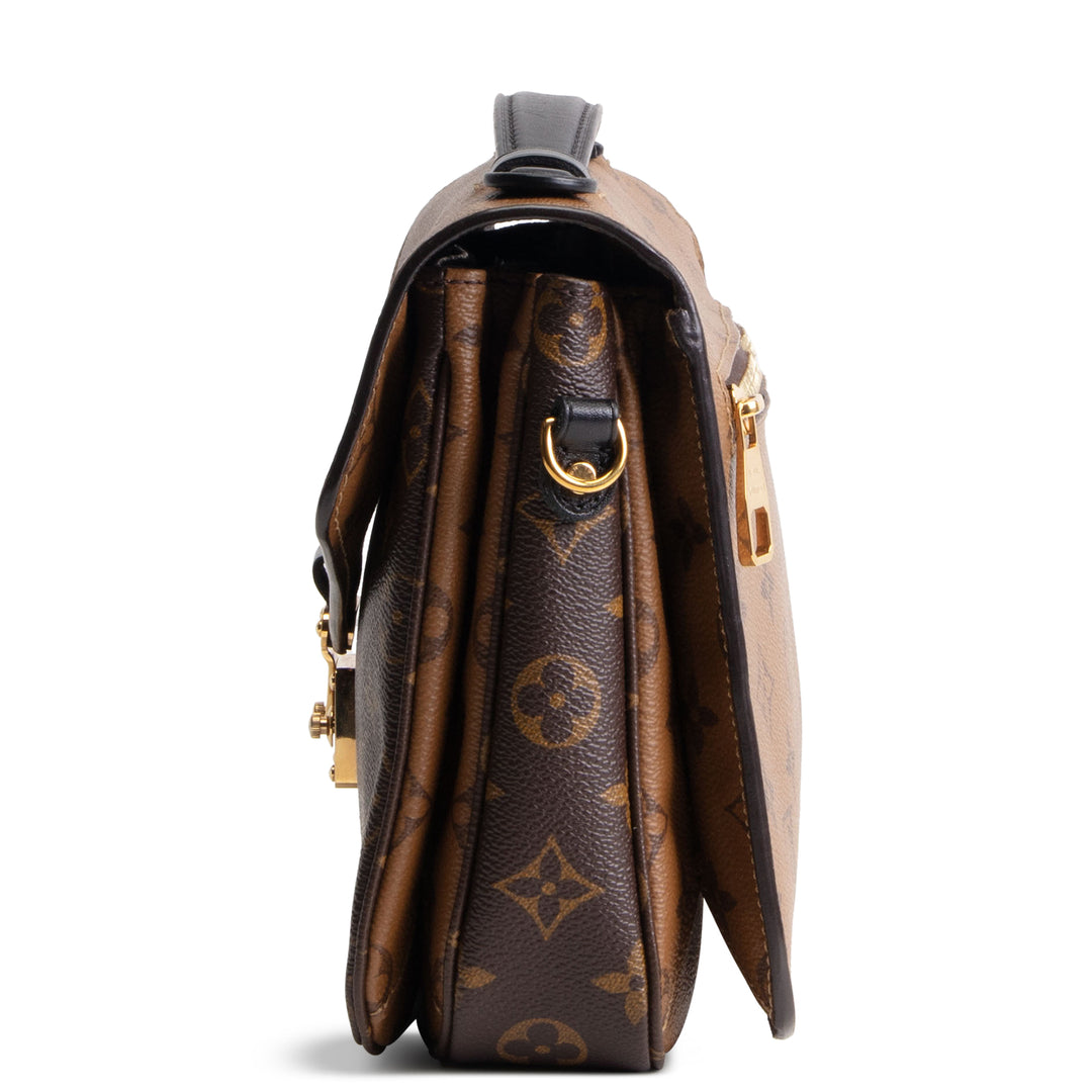 LOUIS VUITTON Monogram Reverse Pochette Metis