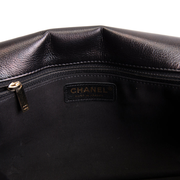 CHANEL Running Chain Flap Bag