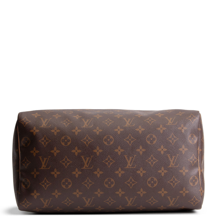 LOUIS VUITTON Monogram Speedy 30