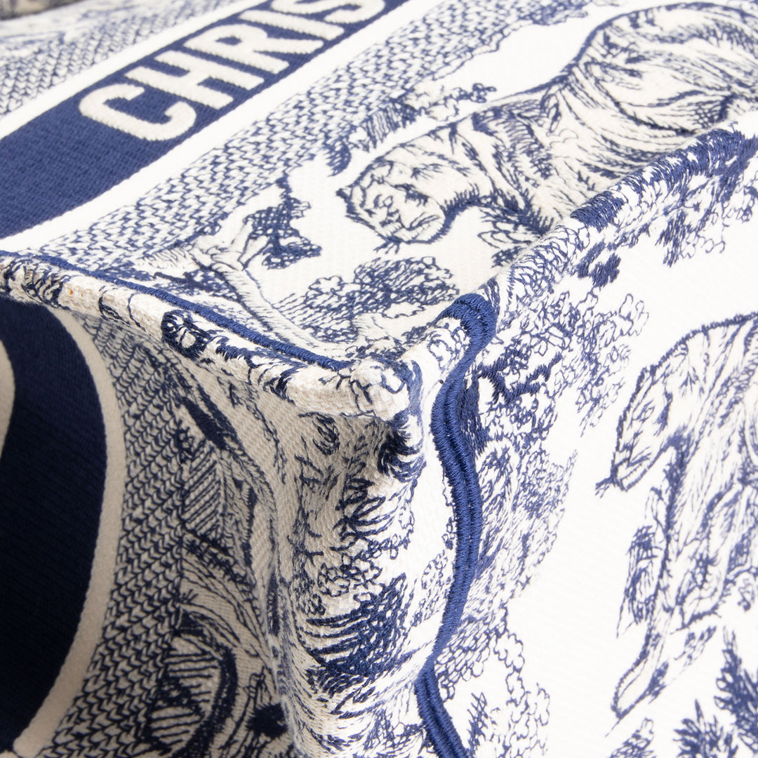 DIOR Toile de Jouy Medium Book Tote - White/Navy