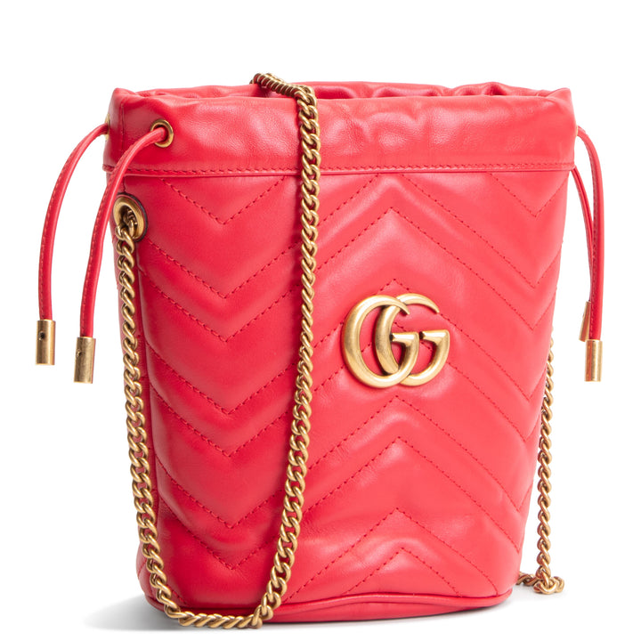 GUCCI Mini GG Marmont Bucket Bag - Red
