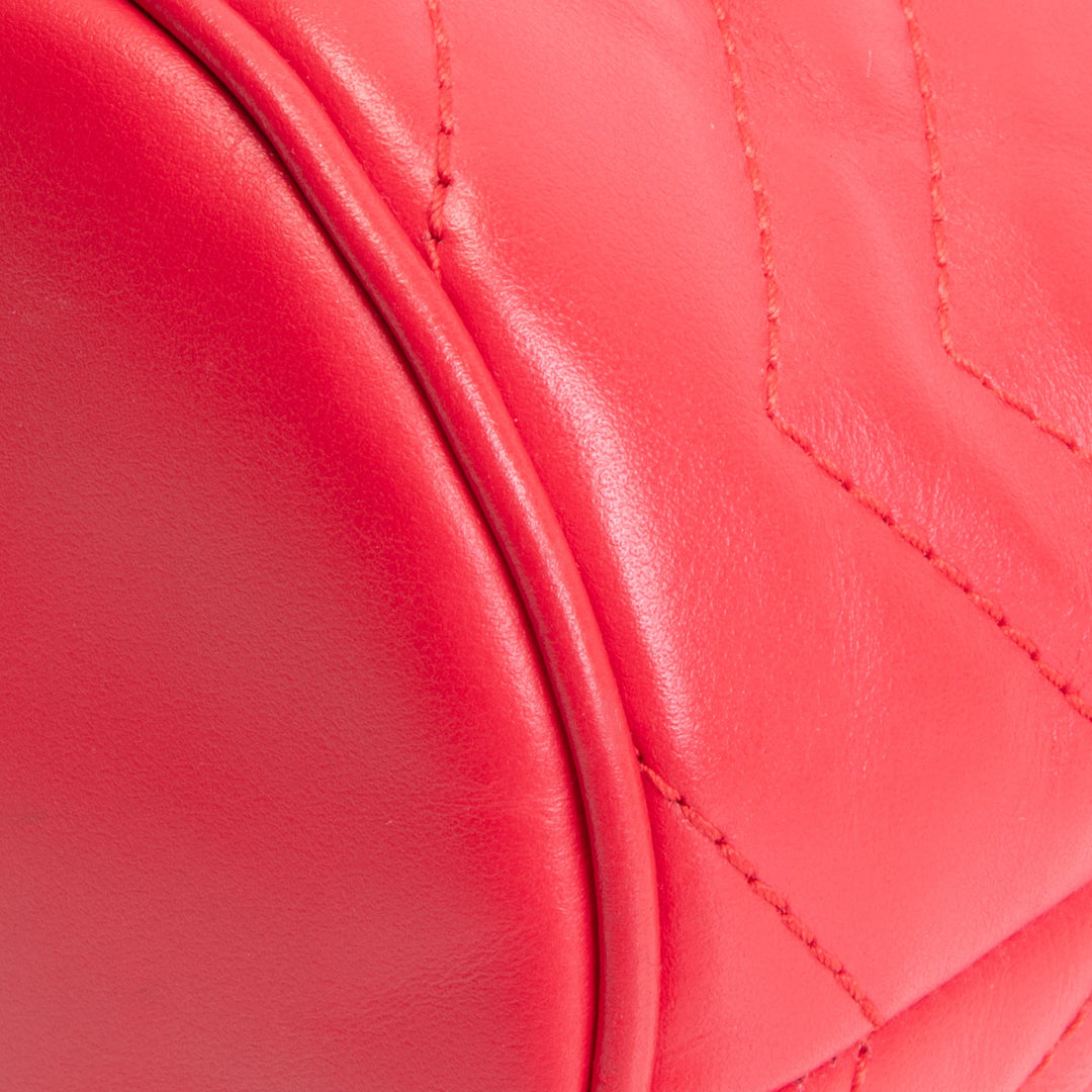 GUCCI Mini GG Marmont Bucket Bag - Red