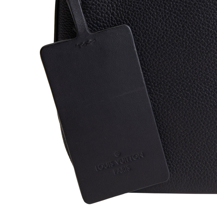 LOUIS VUITTON Aerogram Takeoff Messenger Bag