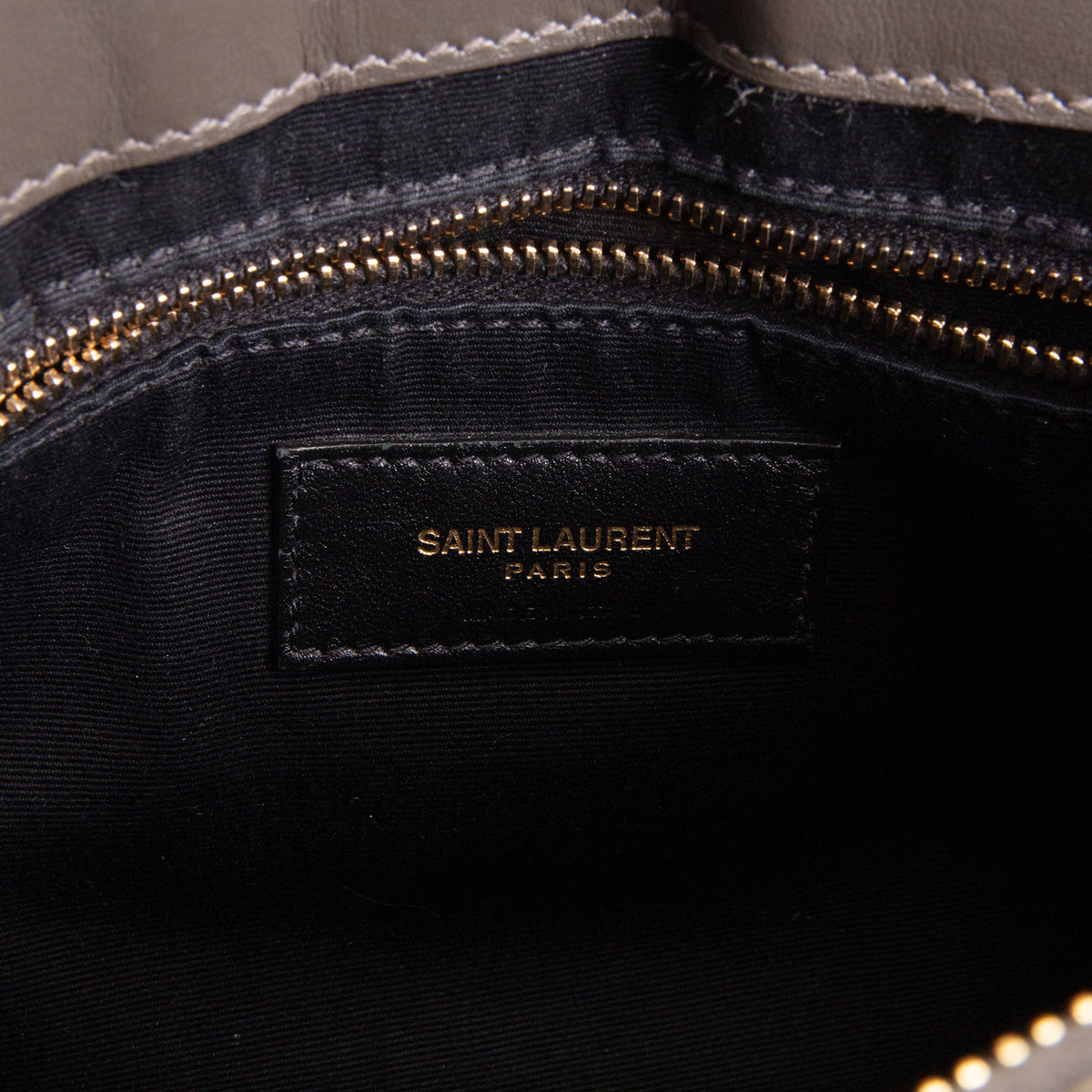 SAINT LAURENT Medium Loulou Shoulder Bag - Green