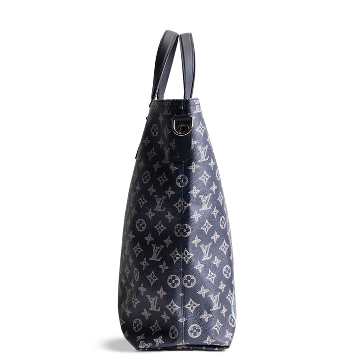 LOUIS VUITTON Savane Monogram Chapman Atlas Tote