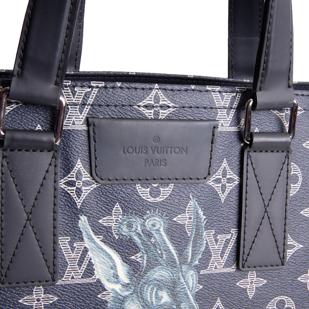 LOUIS VUITTON Savane Monogram Chapman Atlas Tote
