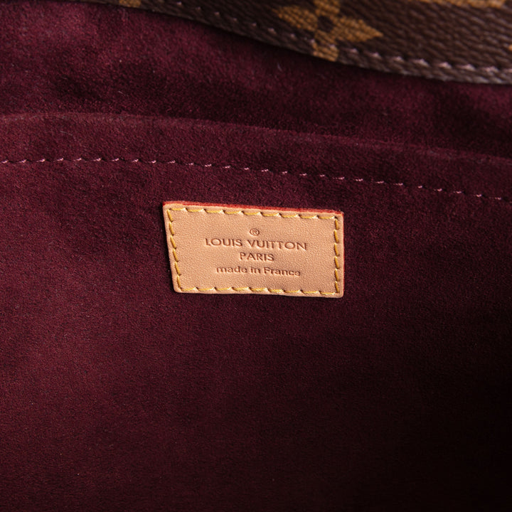 LOUIS VUITTON Monogram Montaigne GM