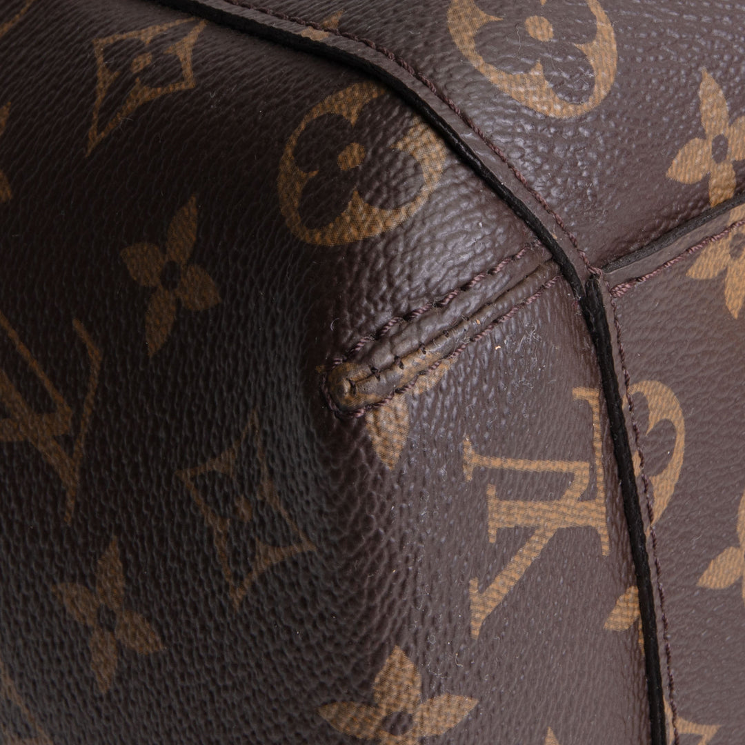 LOUIS VUITTON Monogram Montaigne GM