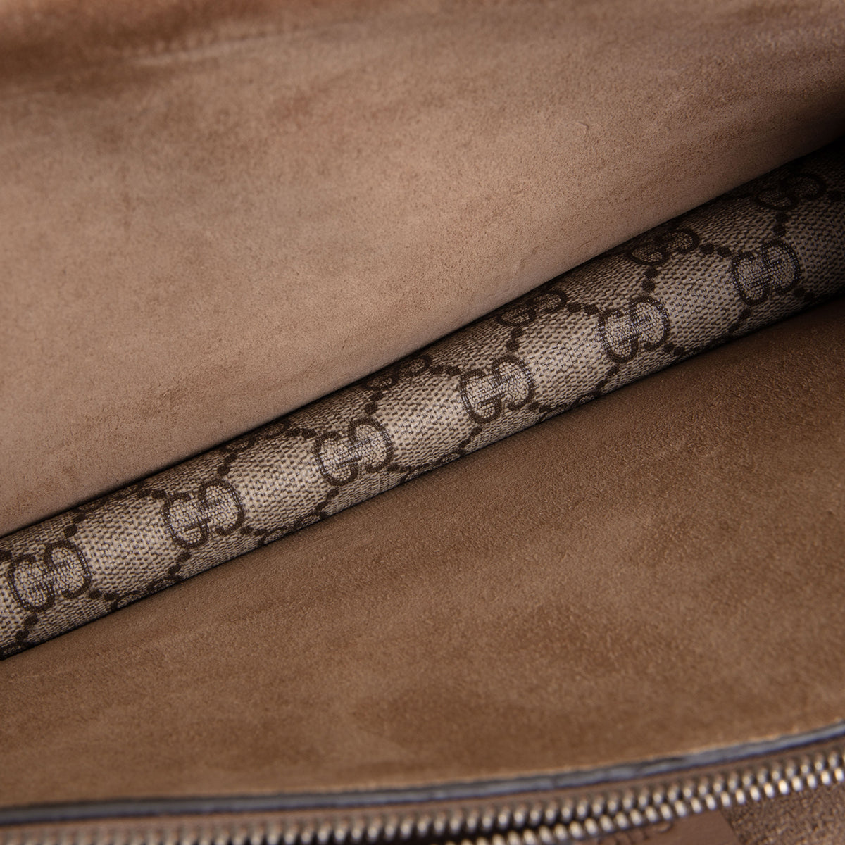 GUCCI GG Supreme Small Dionysus Shoulder Bag - Beige &amp; Ebony
