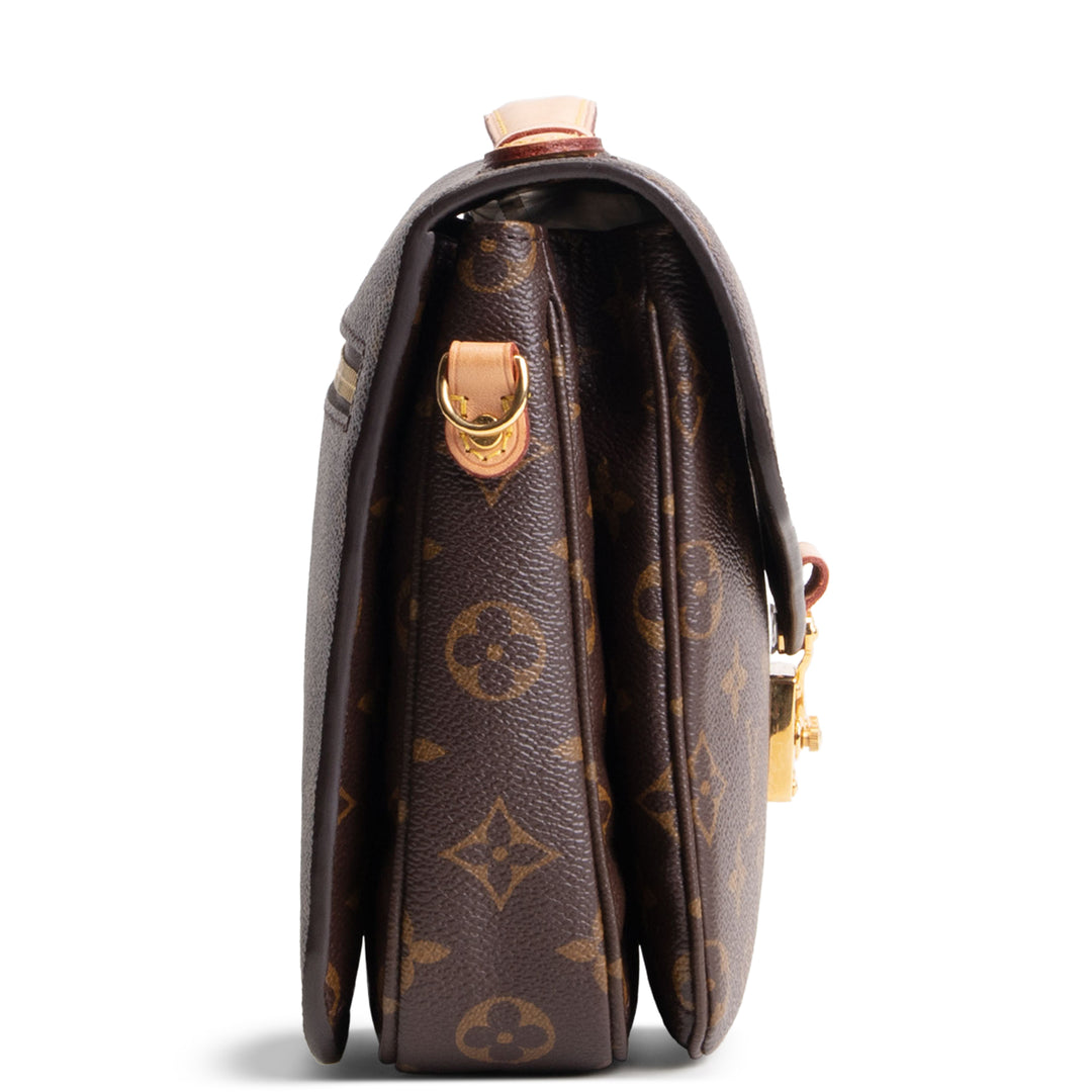 LOUIS VUITTON Monogram Pochette Metis Shoulder Bag