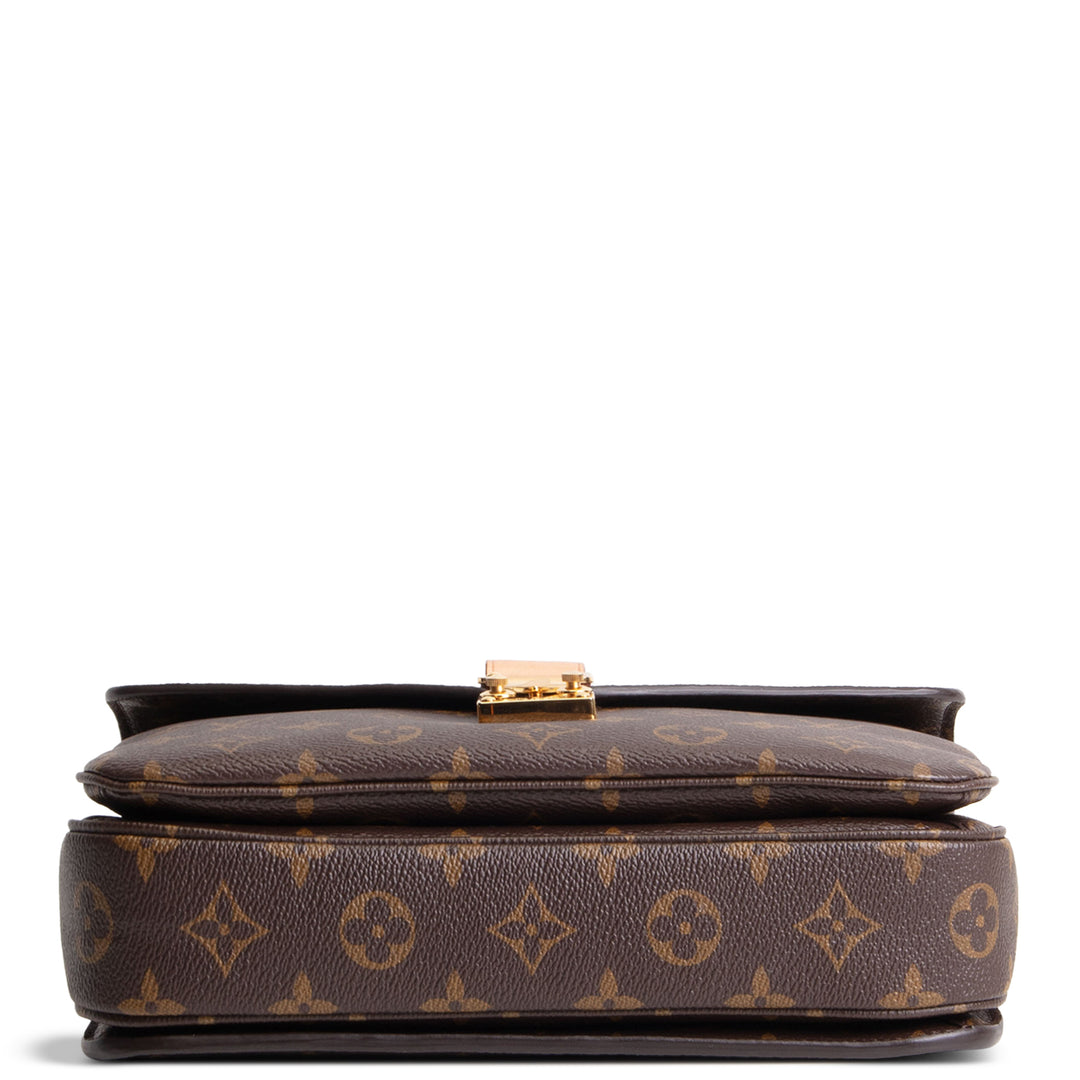 LOUIS VUITTON Monogram Pochette Metis Shoulder Bag