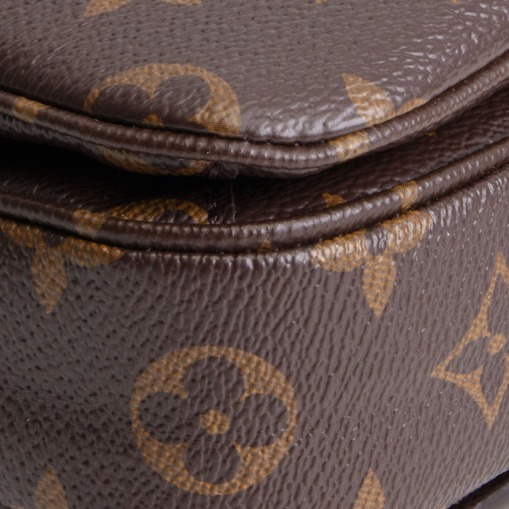LOUIS VUITTON Monogram Pochette Metis Shoulder Bag