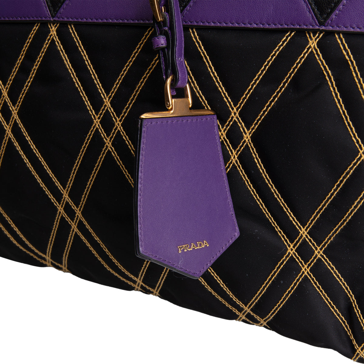 PRADA Chevron Impunturato Bauletto