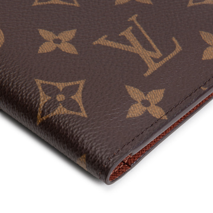 LOUIS VUITTON Monogram Passport Cover
