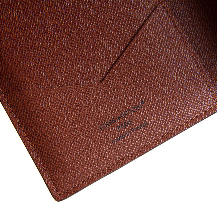 LOUIS VUITTON Monogram Passport Cover