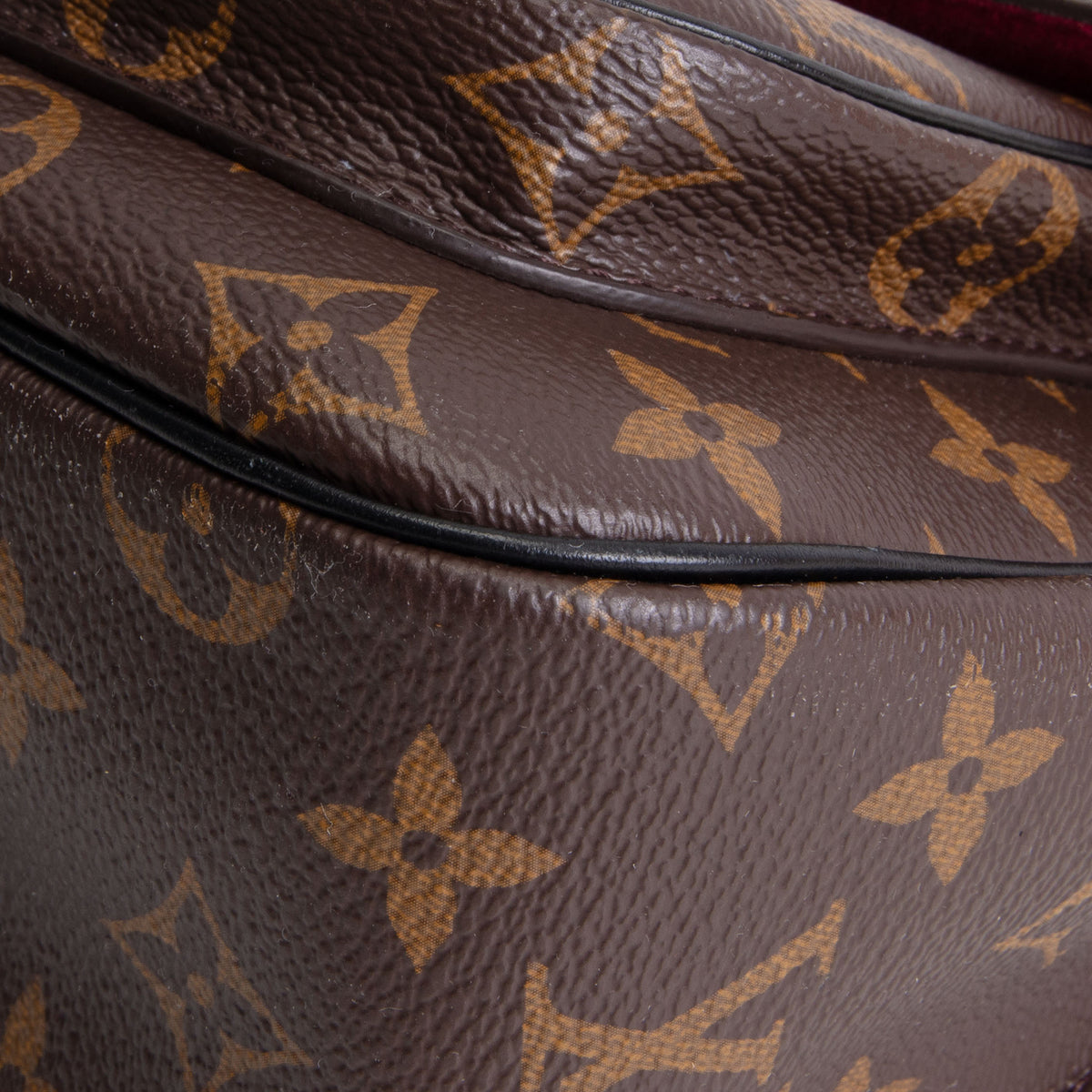 LOUIS VUITTON Monogram Passy Shoulder Bag