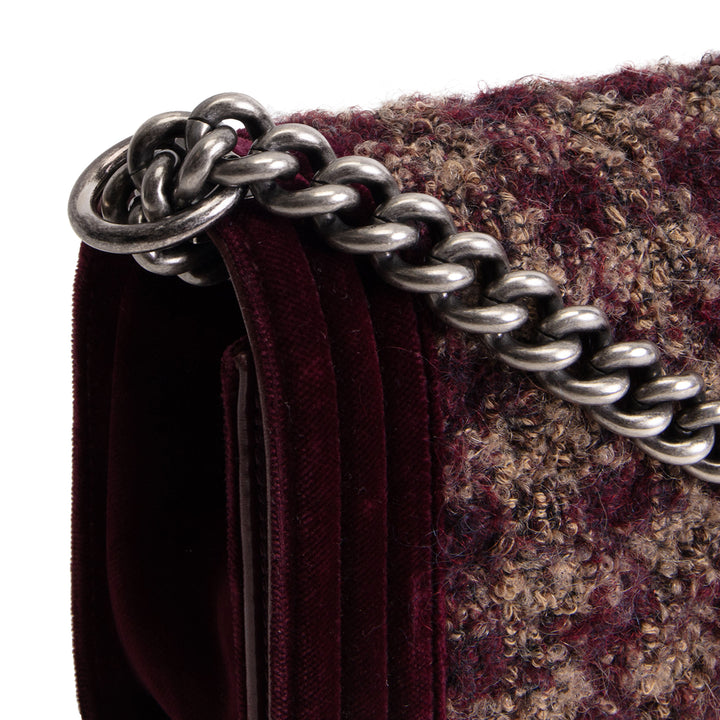 CHANEL Old Medium Velvet and Tweed Boy Flap