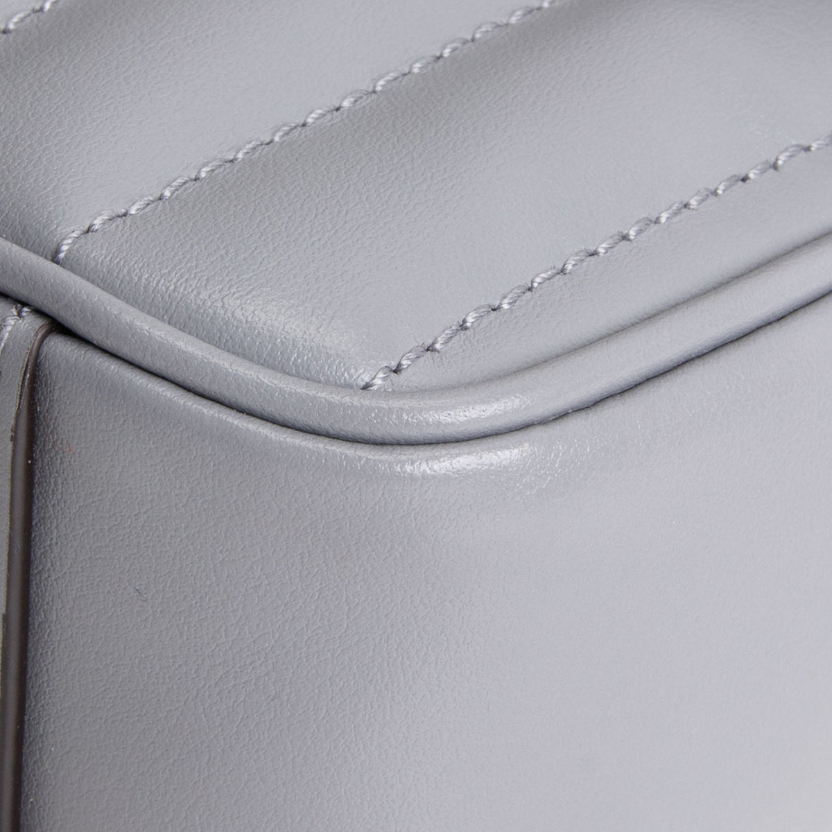 GUCCI Small Aria GG Marmont Shoulder Bag - Gray