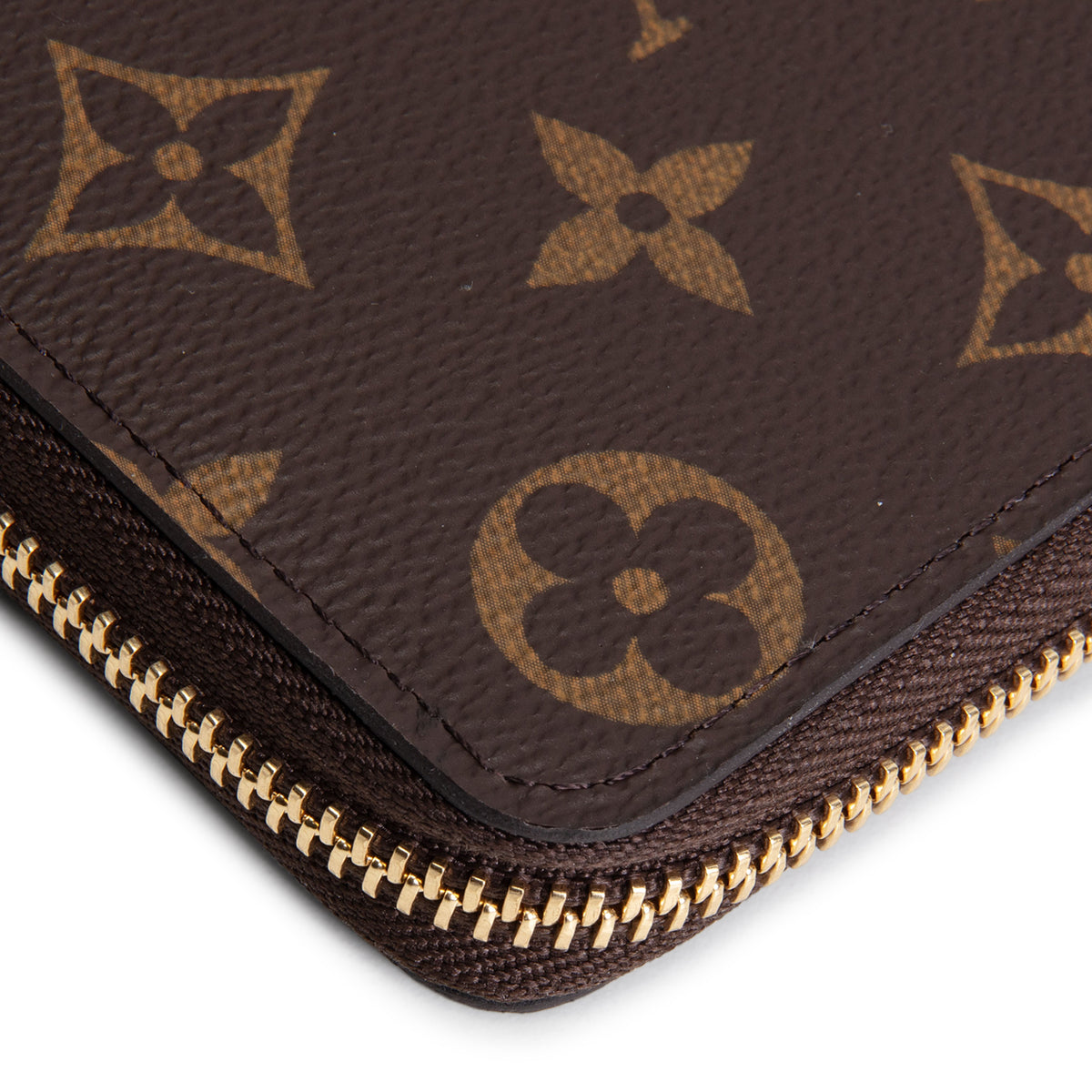 LOUIS VUITTON Monogram Clemence Wallet - Fuchsia