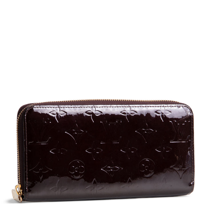LOUIS VUITTON Vernis Monogram Zippy Wallet