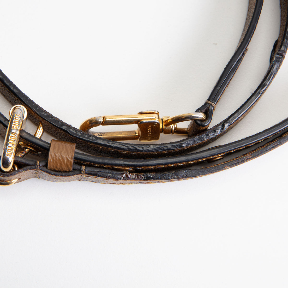 LOUIS VUITTON Reverse Monogram Pochette Metis OUTLET FINAL SALE