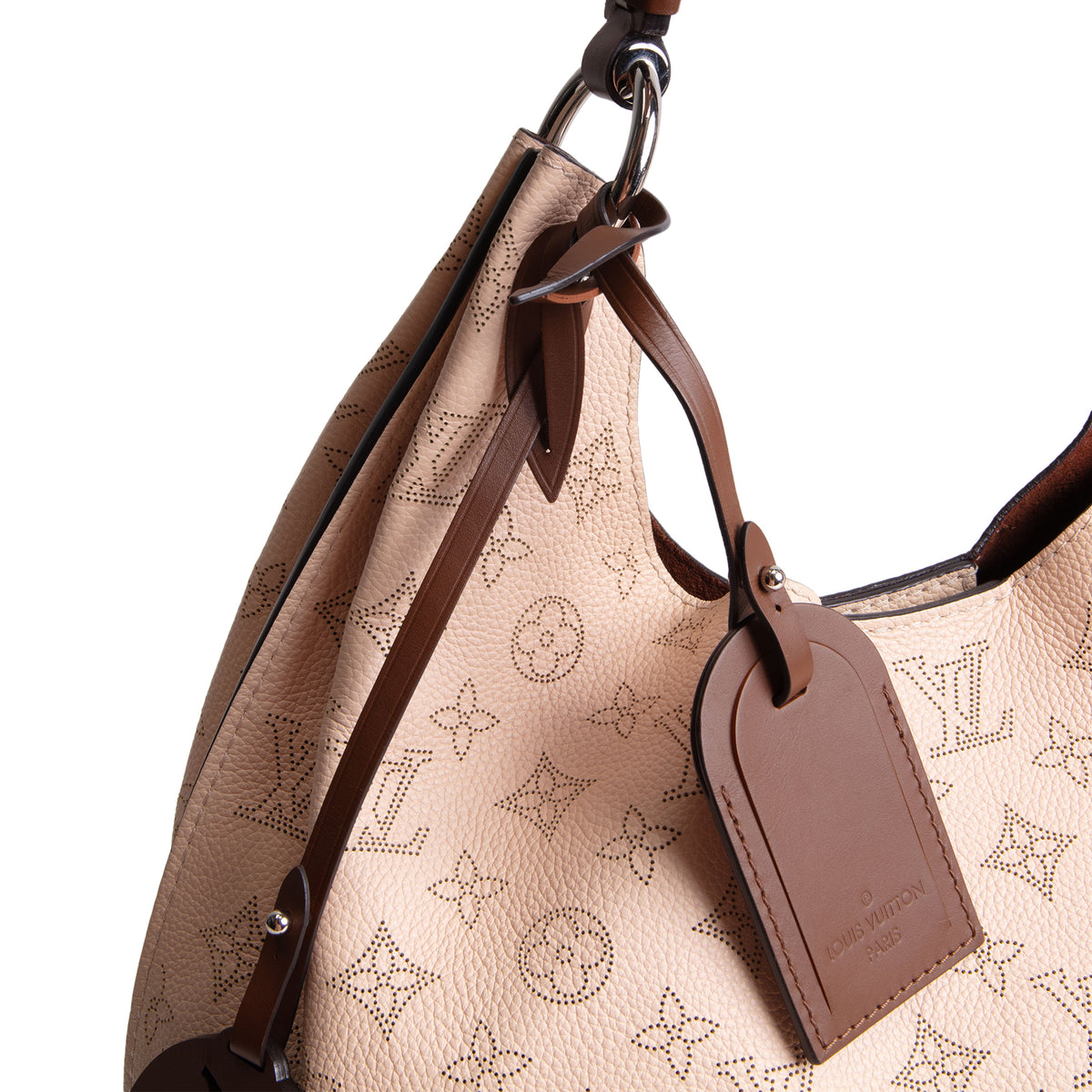 LOUIS VUITTON Monogram Mahina Carmel Hobo