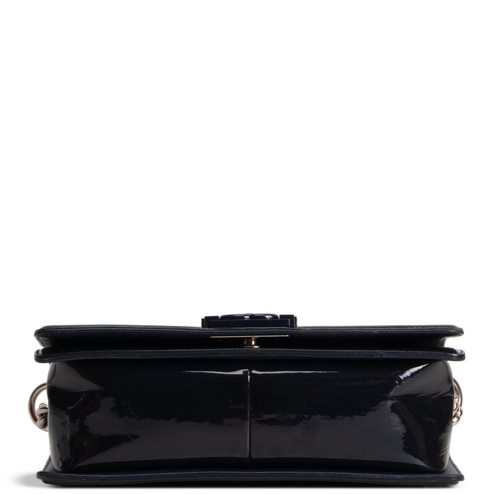 CHANEL Medium Patent Plexiglass Boy Bag - Navy