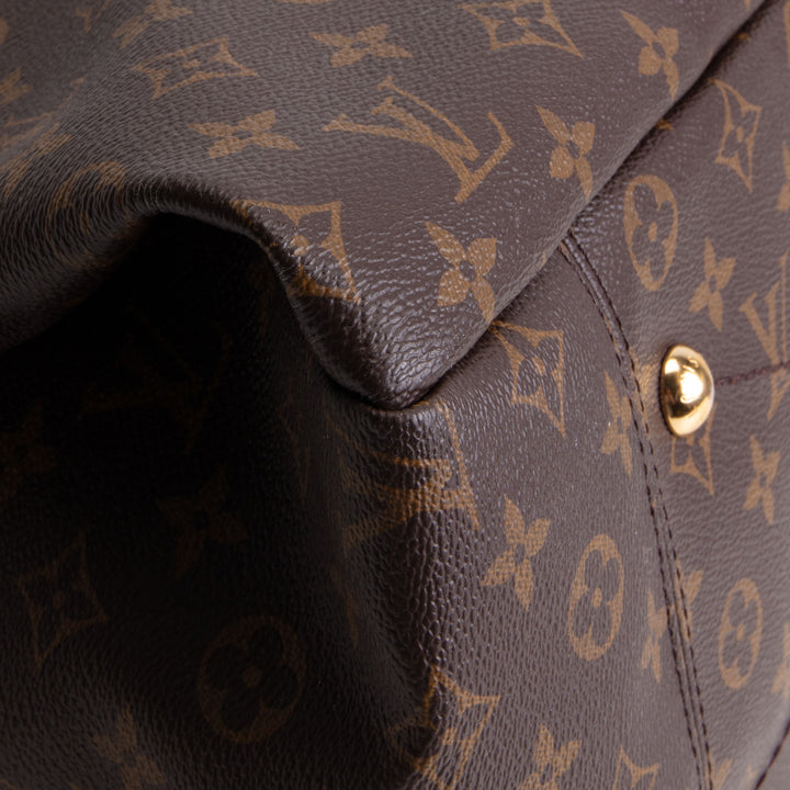 LOUIS VUITTON Artsy MM - Monogram